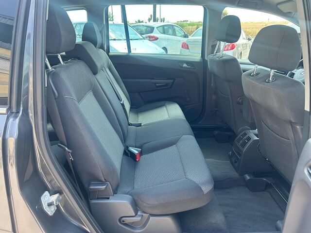 OPEL ZAFIRA 111 JAHRA 1.8 SPANISH LHD IN SPAIN 129000 MILES SUPERB 7 SEATS 2010